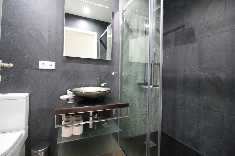 Photo of Bathroom in Fornelos