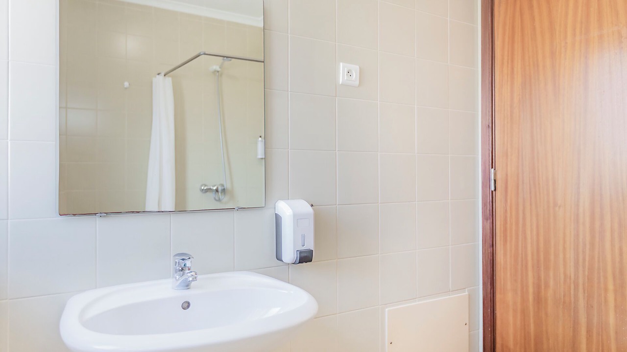 Photo of Bathroom in Atalaia