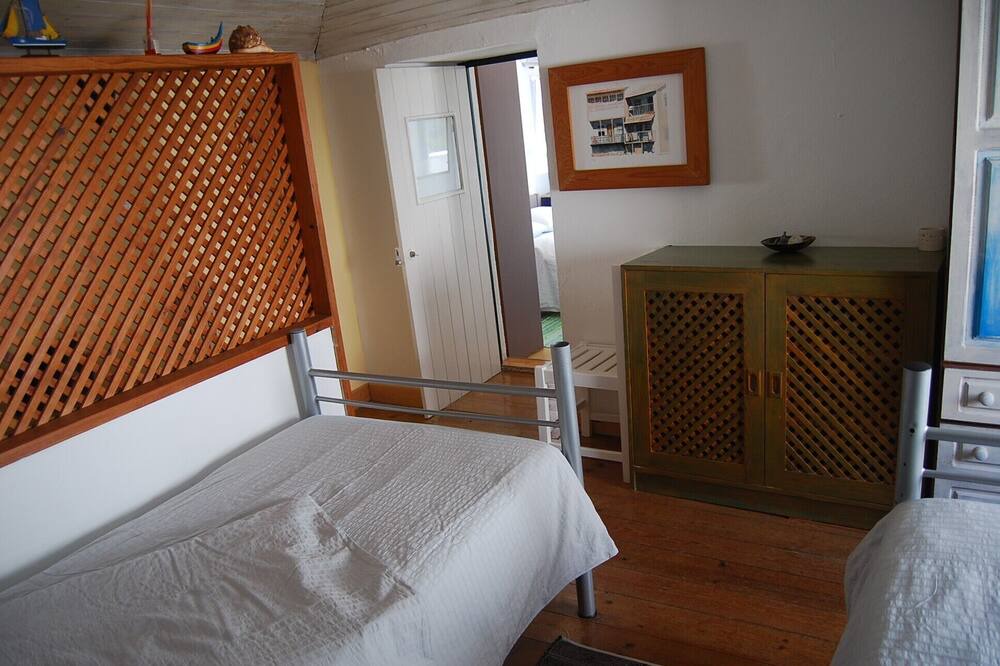 Photo of Bedroom in Almocageme