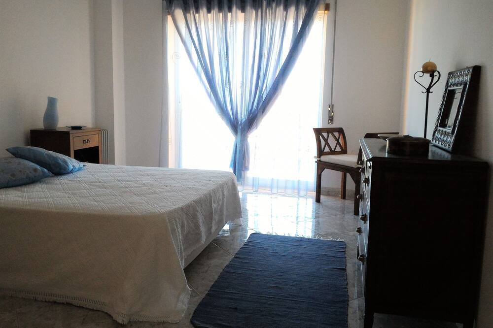 Photo of Bedroom in Alfa-Mar