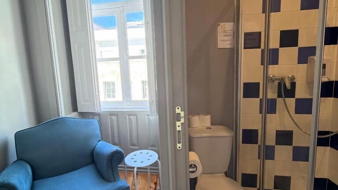 Photo of Bathroom in Aveiro