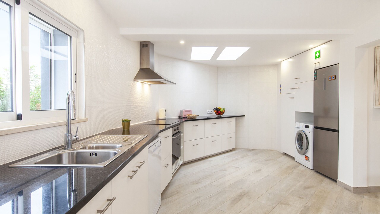 Photo of Kitchen in Vale de Centianes