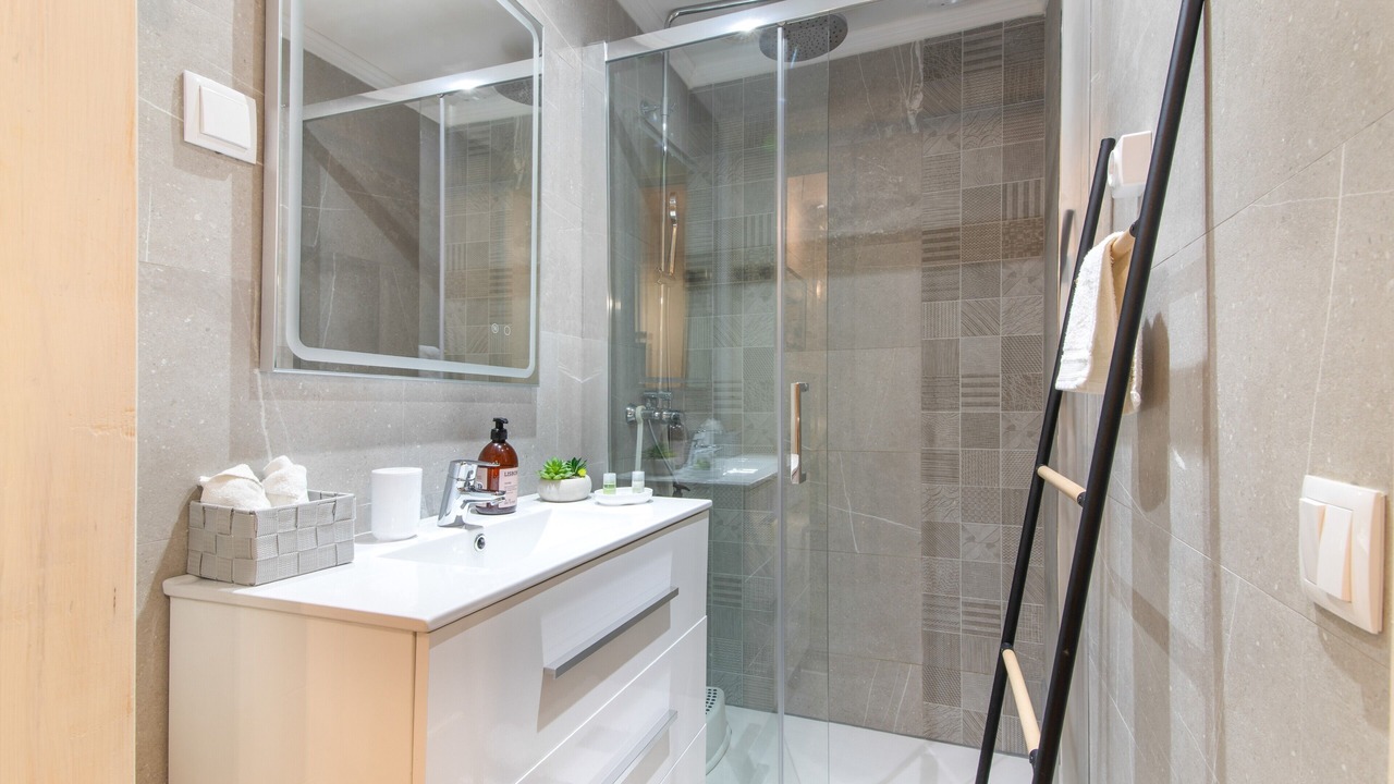 Photo of Bathroom in Faro City Centre