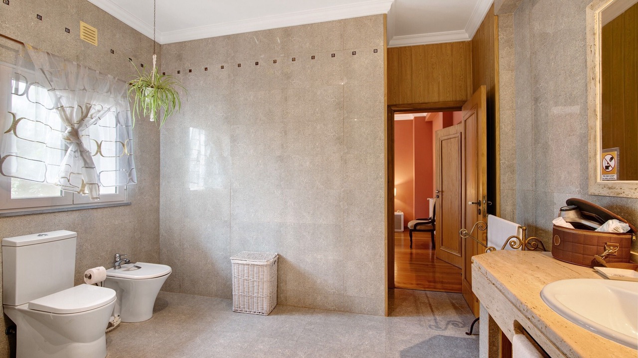 Photo of Bathroom in Loule
