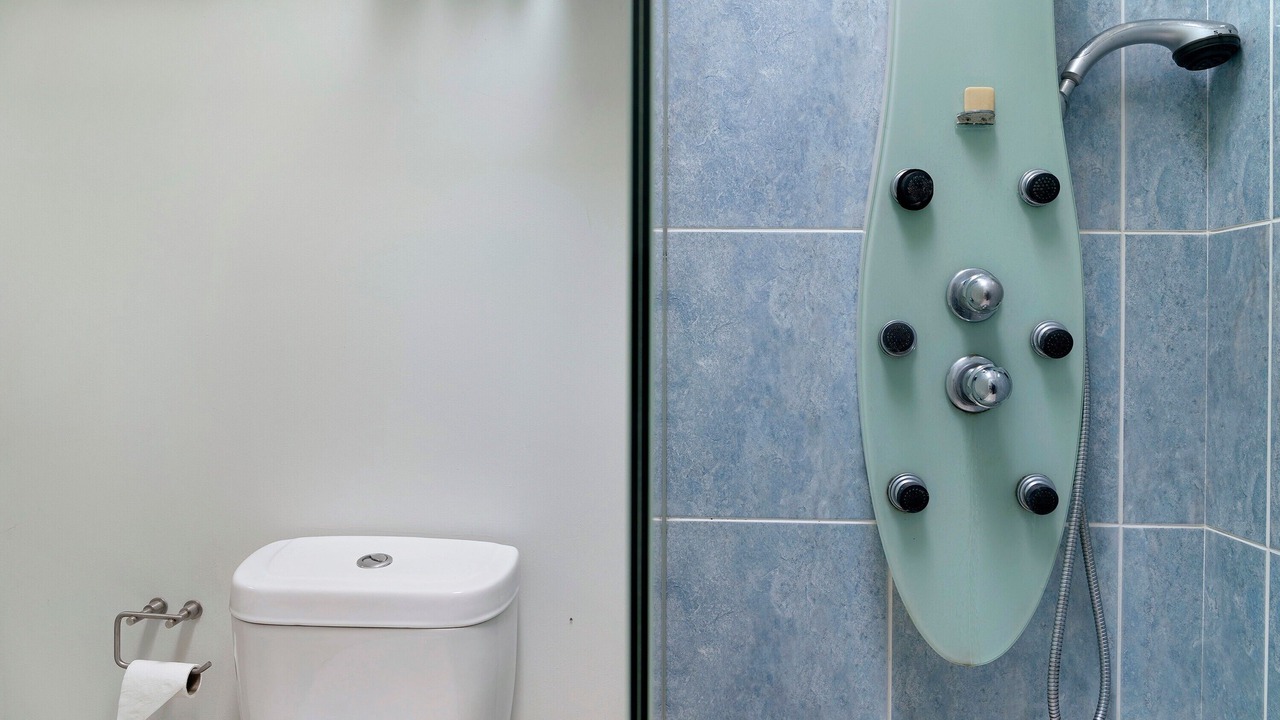 Photo of Bathroom in Canico