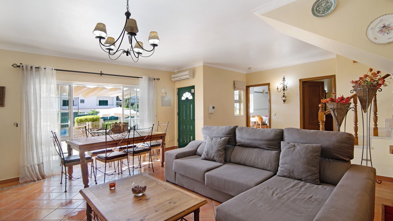 Photo of Livingroom in Urbanizacao dos Calicos