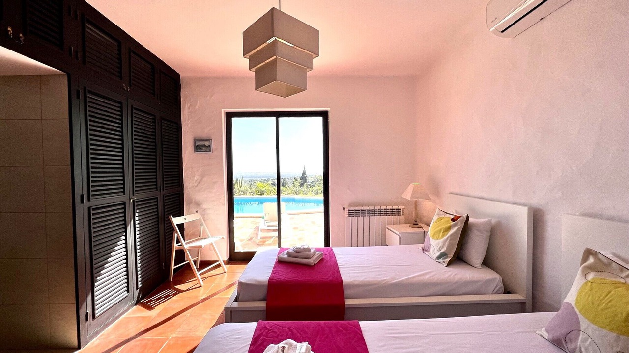 Photo of Bedroom in Alcalar