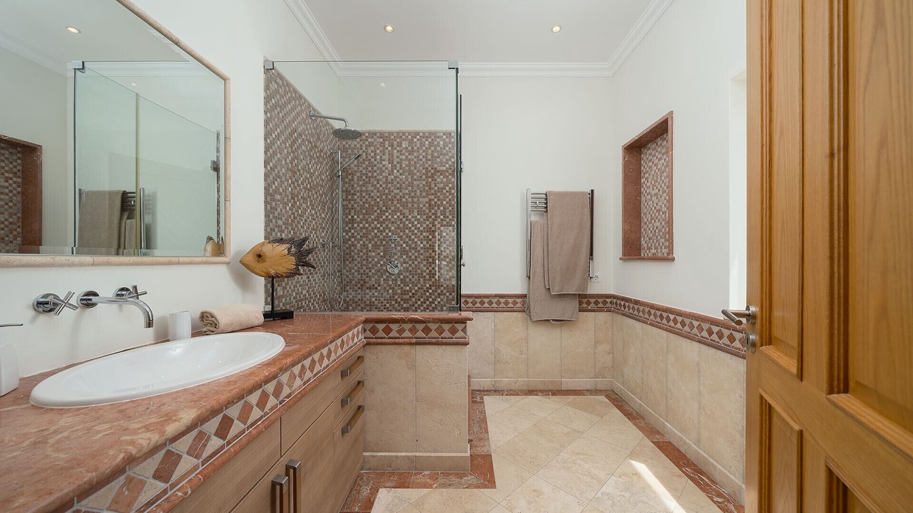 Photo of Bathroom in Vale do Garrao