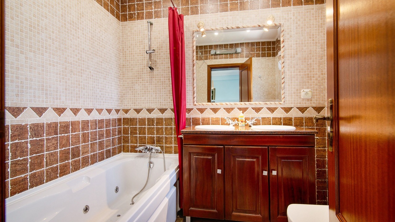 Photo of Bathroom in Olhao