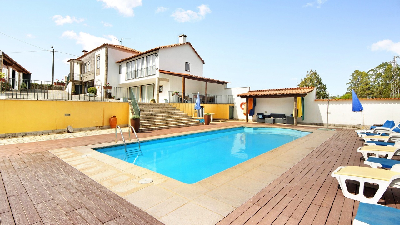 Photo of Outdoor in Rates