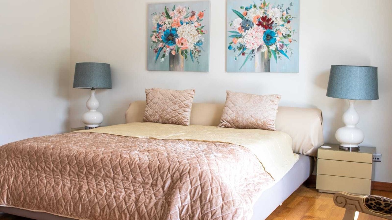 Photo of Bedroom in Capelas