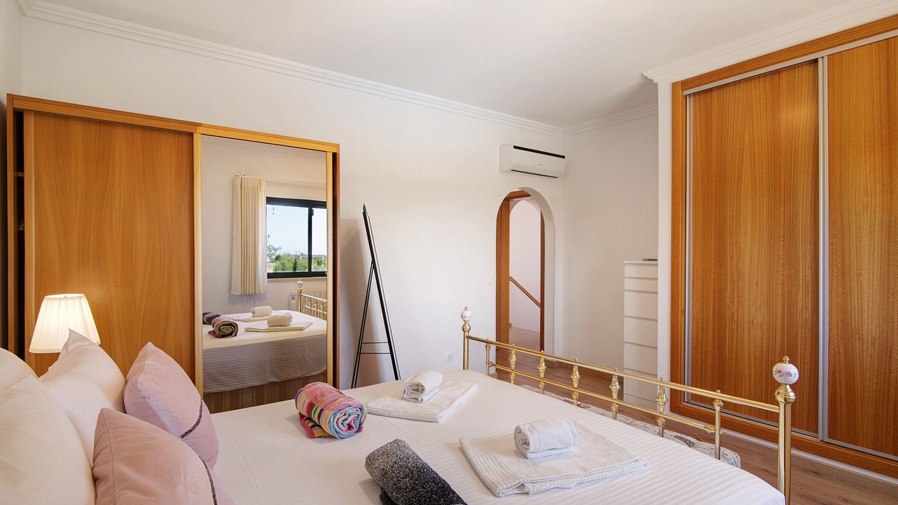 Photo of Bedroom in Vale Formoso