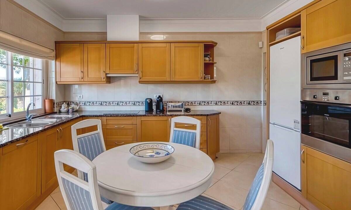 Photo of Kitchen in Caramujeira