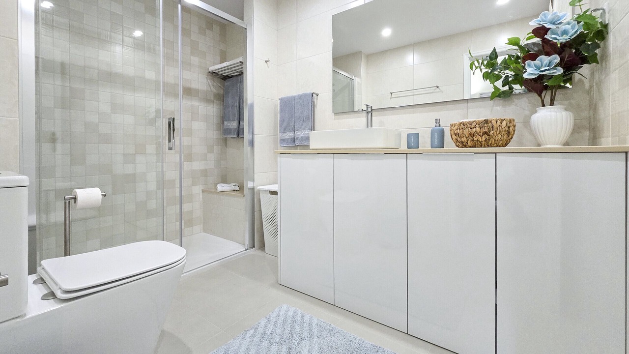 Photo of Bathroom in Praia da Rocha