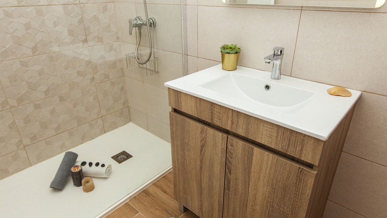 Photo of Bathroom in Gale