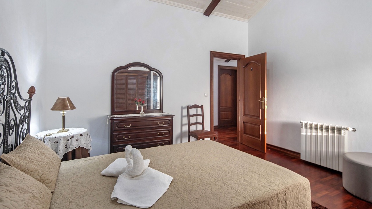 Photo of Bedroom in Santa Cruz da Graciosa