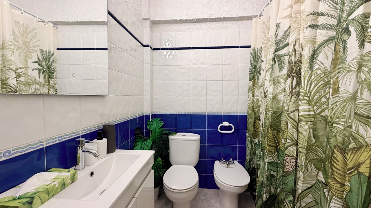 Photo of Bathroom in Praia de Santa Cruz