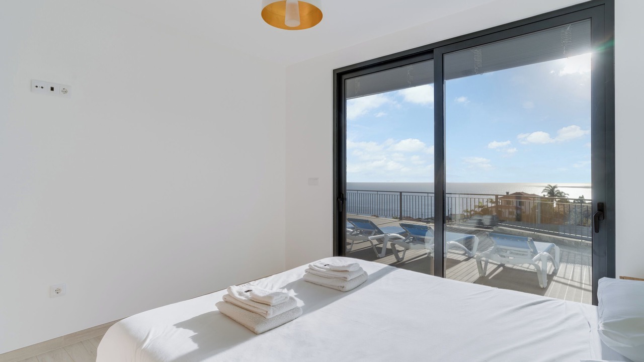 Photo of Bedroom in Estreito da Calheta