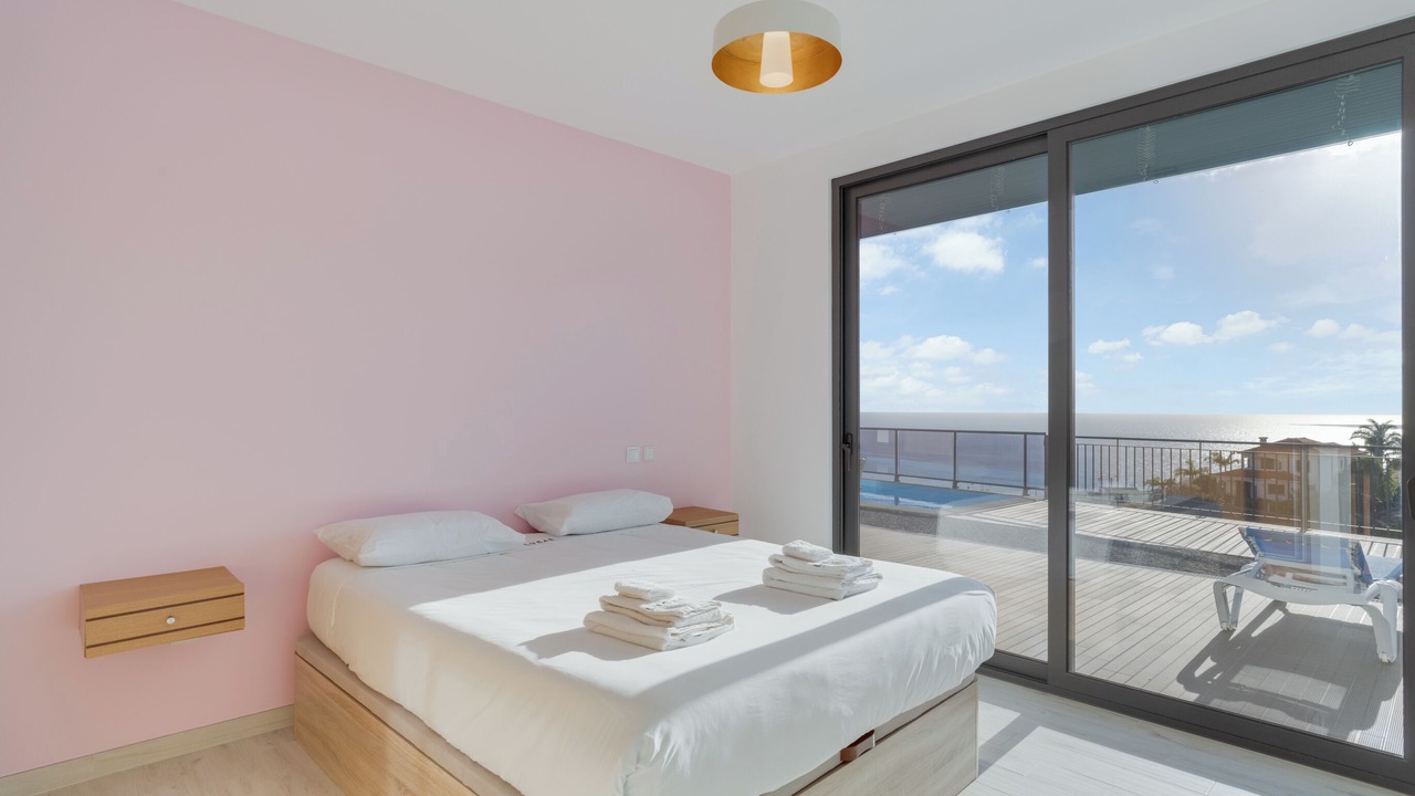 Photo of Bedroom in Estreito da Calheta