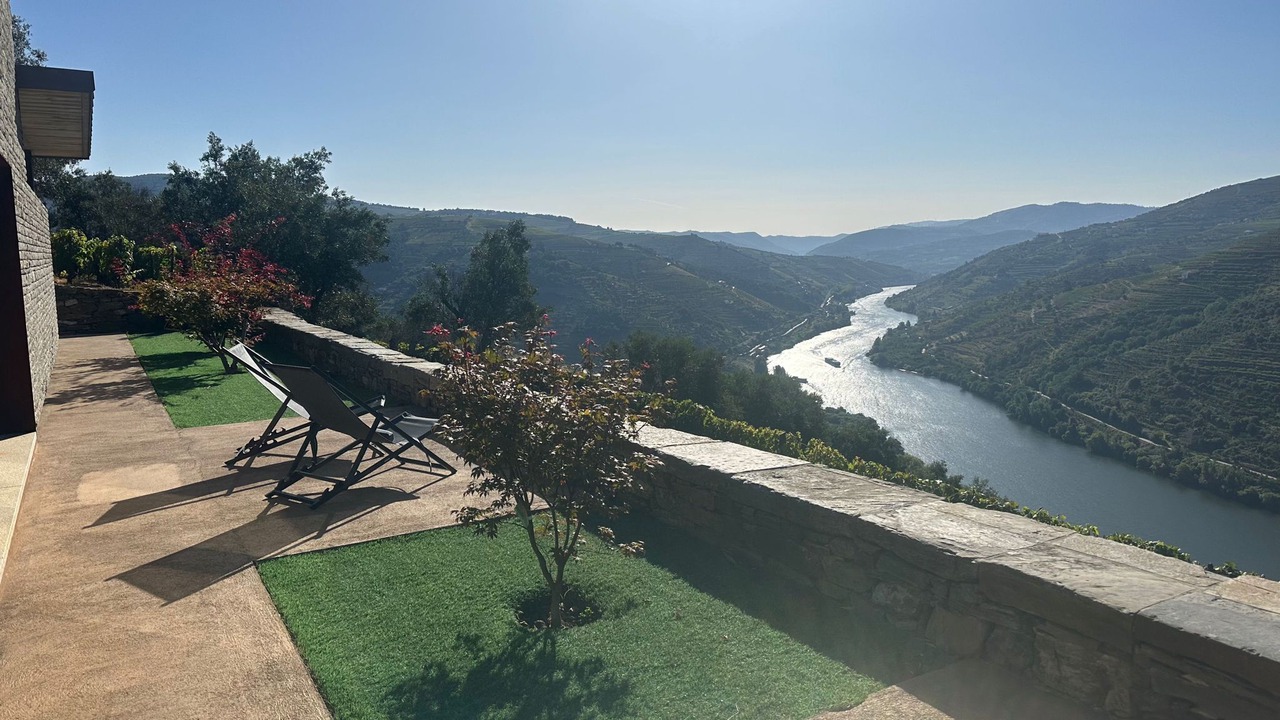Photo of Patio Balcony in Mesao Frio