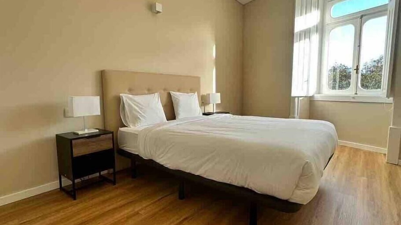 Photo of Bedroom in Setubal