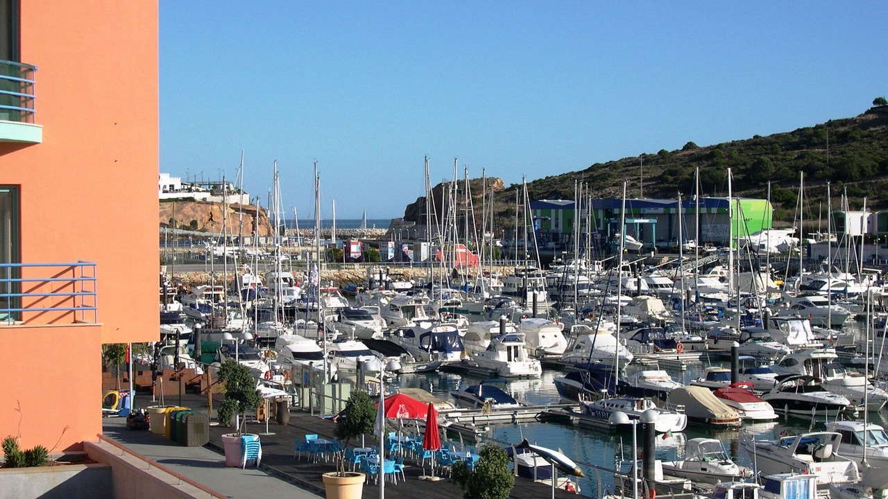 Photo of Others in Alpouvar