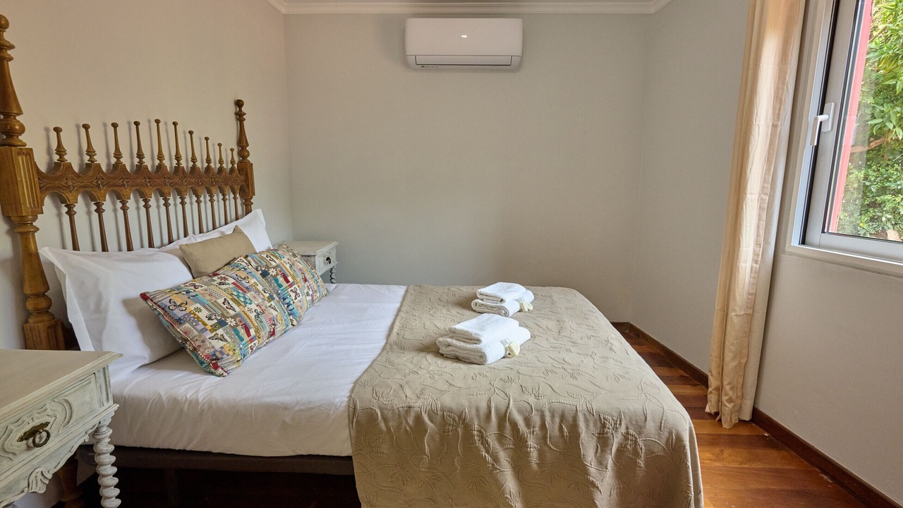 Photo of Bedroom in Calheta