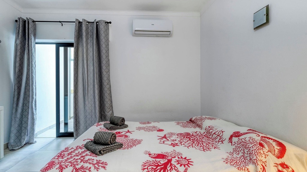 Photo of Bedroom in Mato Serrao