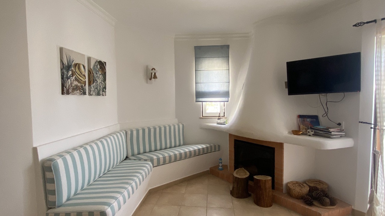 Photo of Livingroom in Alpouvar