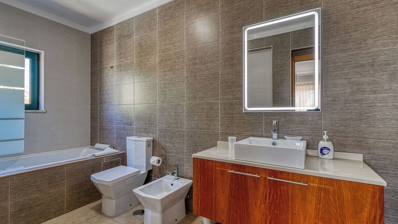 Photo of Bathroom in Mato Serrao