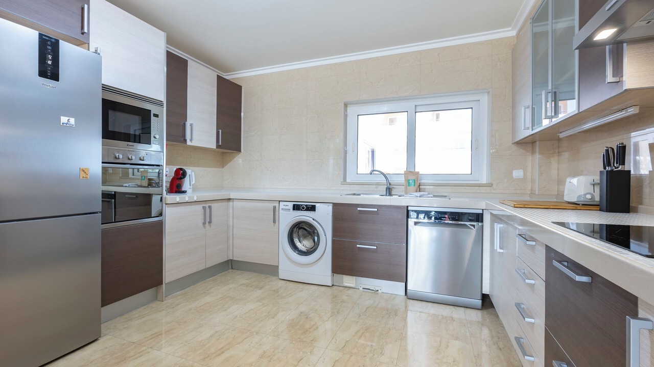 Photo of Kitchen in Meia Praia