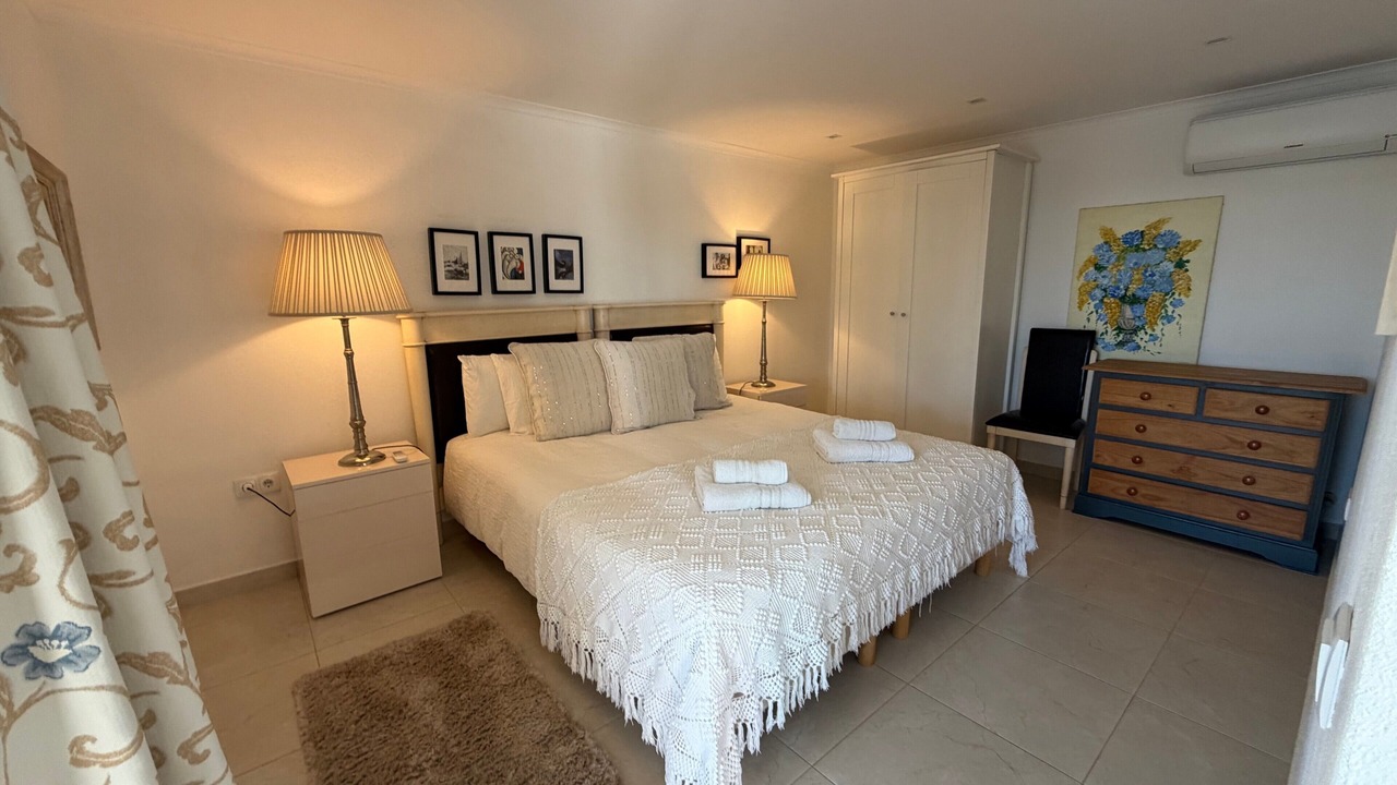 Photo of Bedroom in Vale Formoso