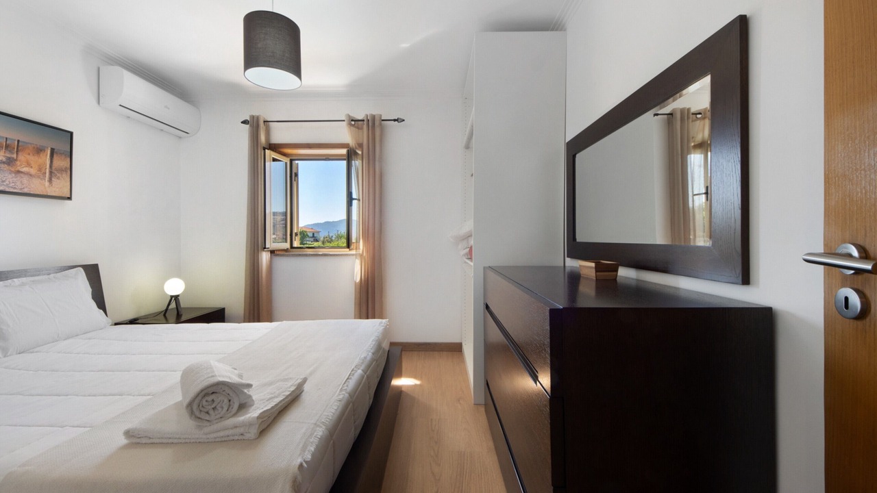 Photo of Bedroom in Resende