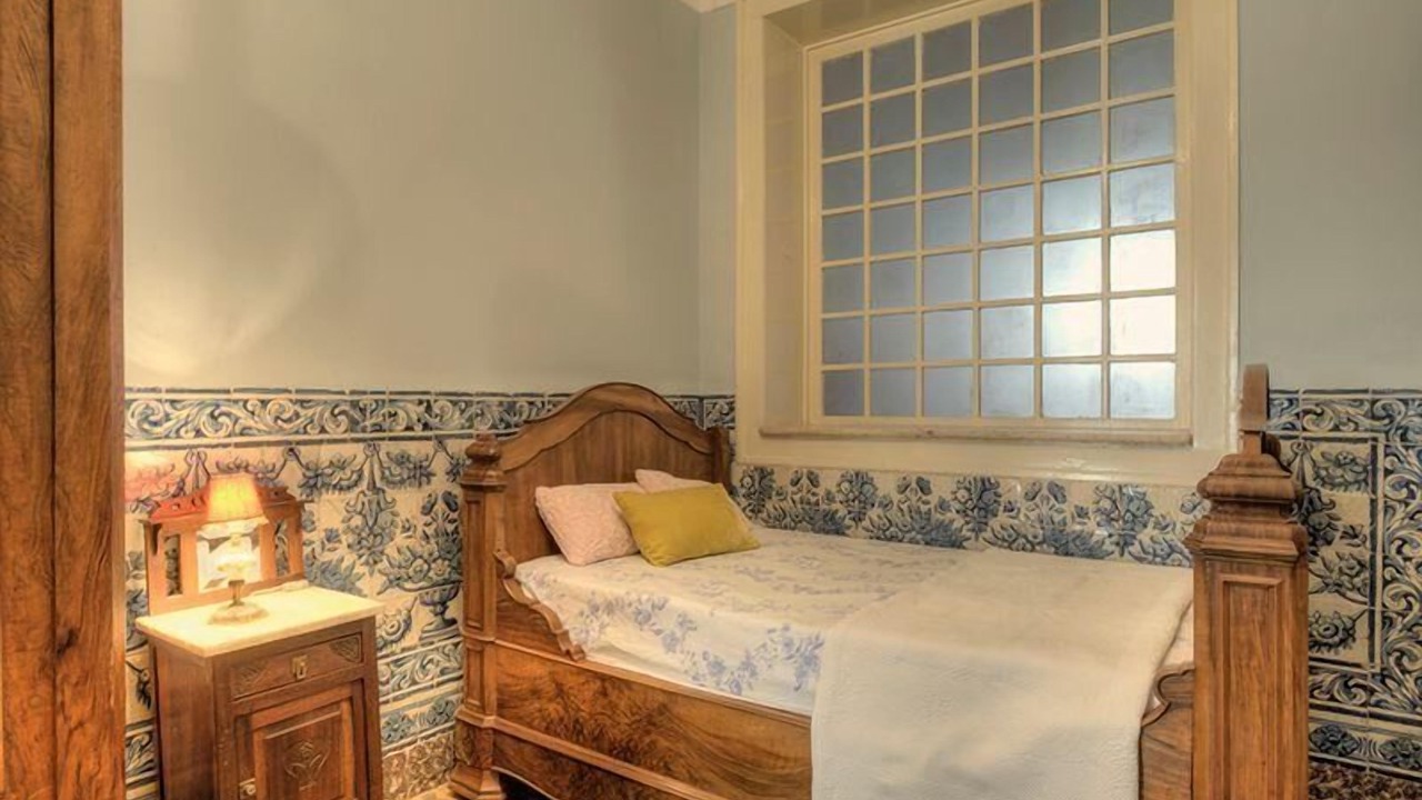 Photo of Bedroom in Lisbon Old Town