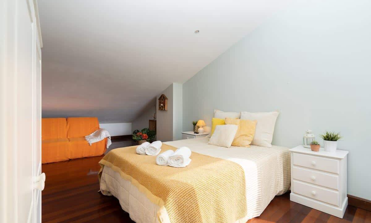 Photo of Bedroom in Marinhas