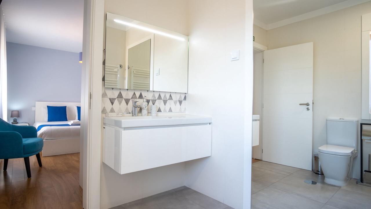 Photo of Bathroom in Arouca