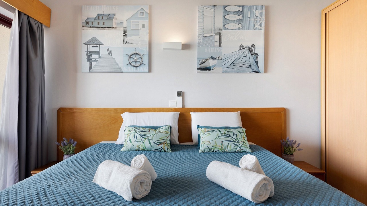 Photo of Bedroom in Praia da Rocha