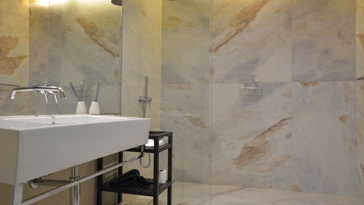 Photo of Bathroom in Chiado