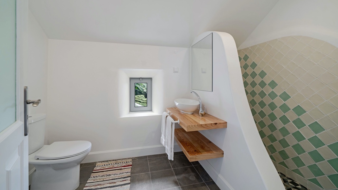 Photo of Bathroom in Arco da Calheta