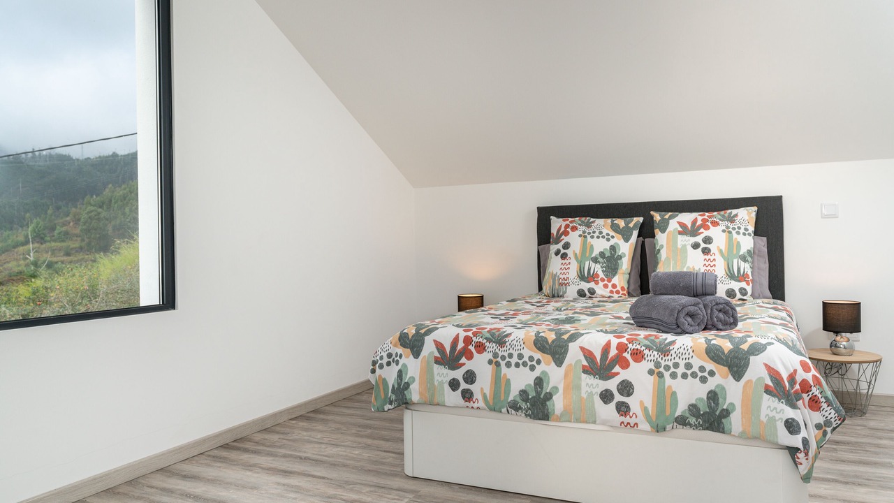 Photo of Bedroom in Calheta