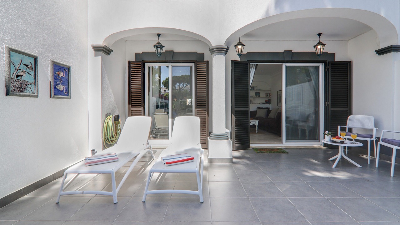 Photo of Patio Balcony in Almancil