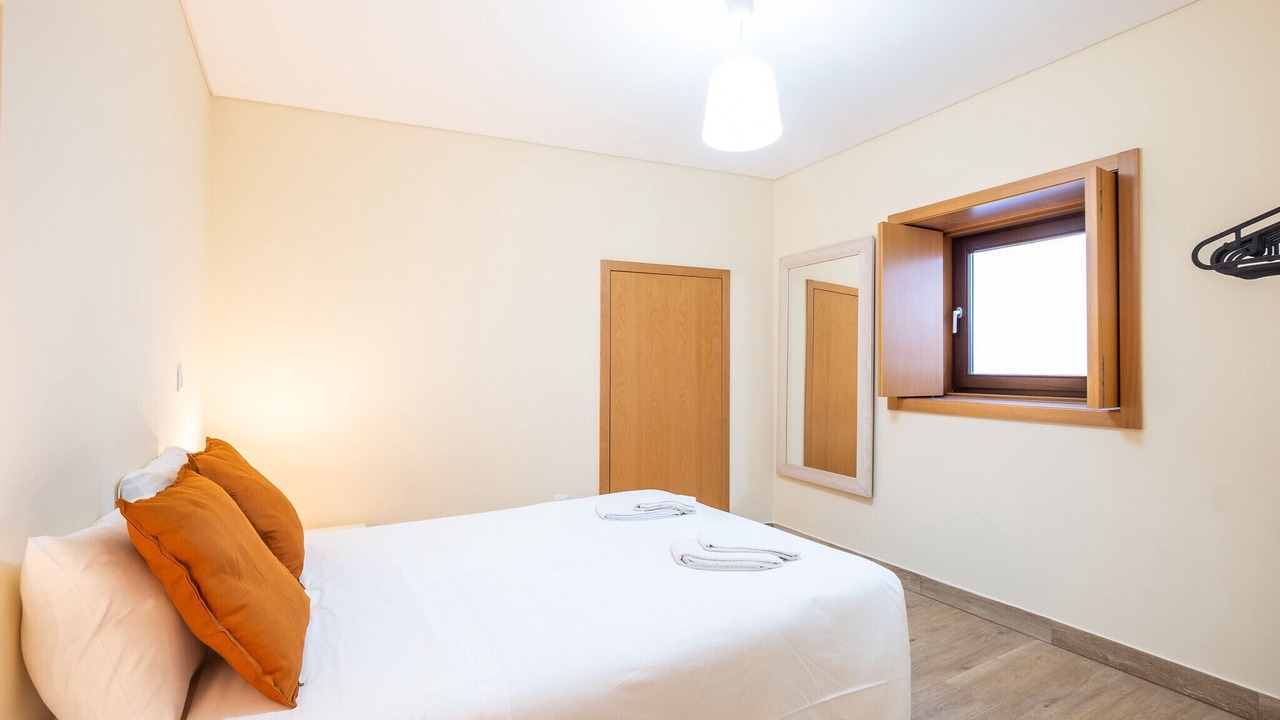 Photo of Bedroom in Peneco Beach