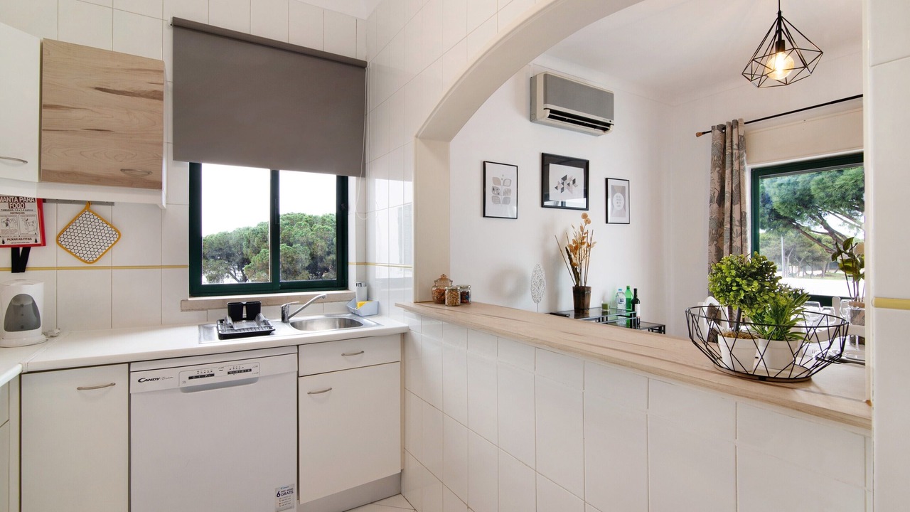 Photo of Kitchen in Aldeia das Acoteias
