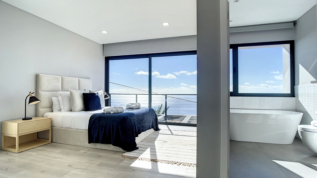 Photo of Bedroom in Estreito da Calheta