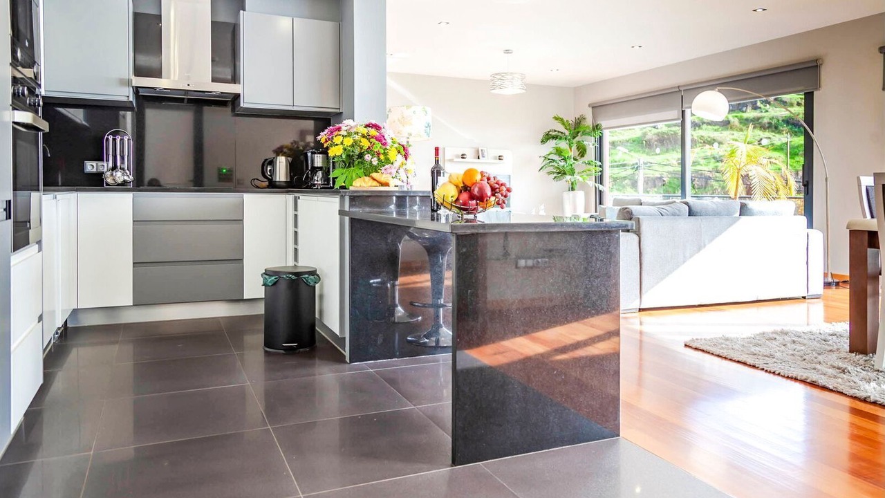 Photo of Kitchen in Estreito da Calheta