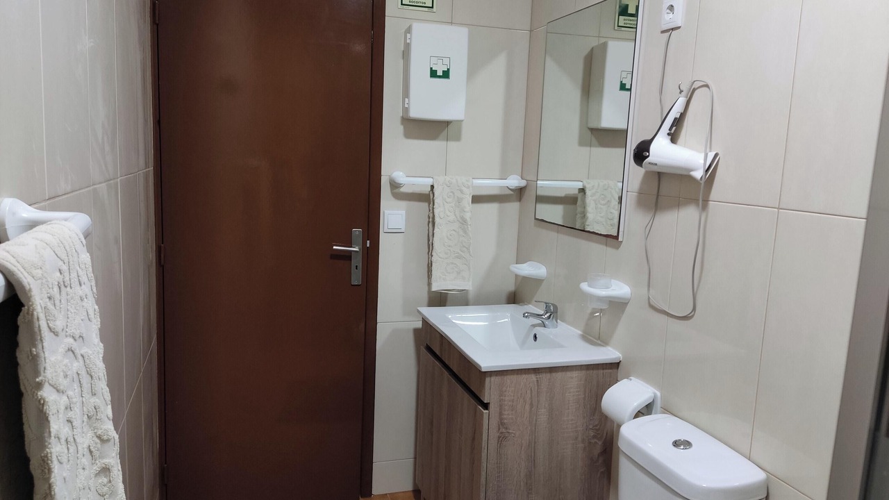 Photo of Bathroom in Marinhas