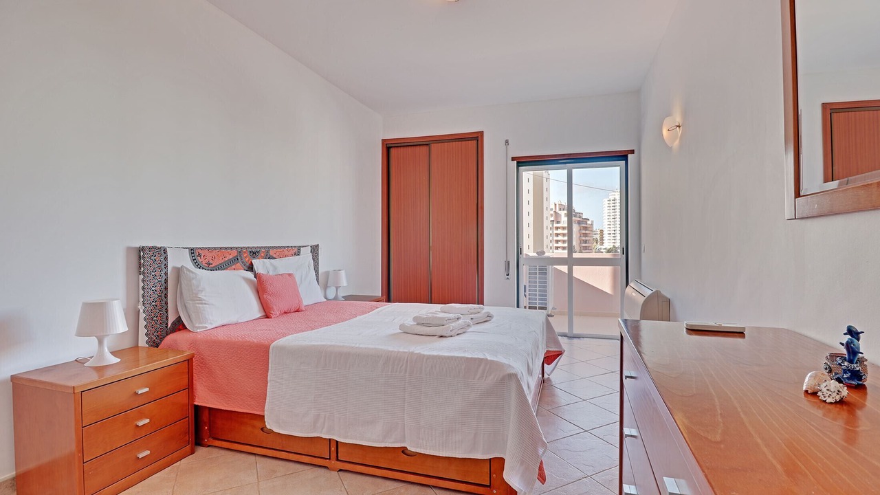 Photo of Bedroom in Praia da Rocha