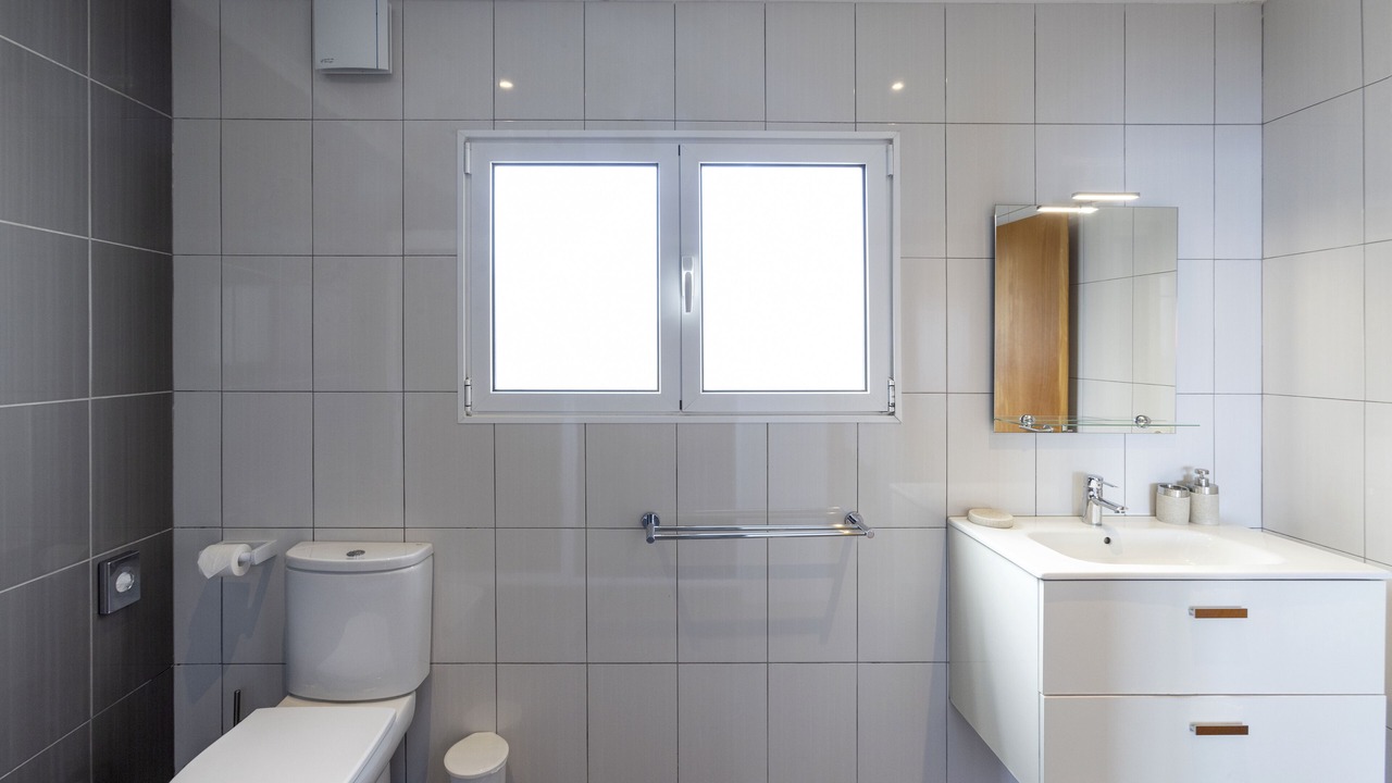 Photo of Bathroom in Arco da Calheta