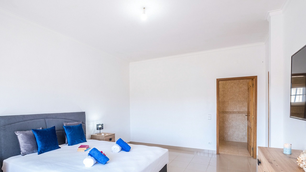 Photo of Bedroom in Albufeira