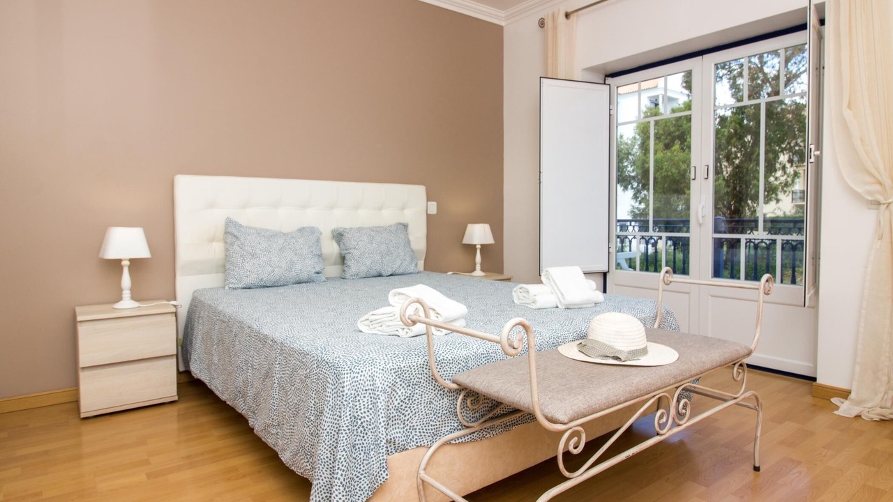 Photo of Bedroom in Oura